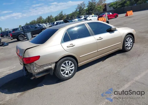 2005 Honda Accord 2.4 Lx z USA, uszkodzony, nr VIN 1HGCM56435A095505